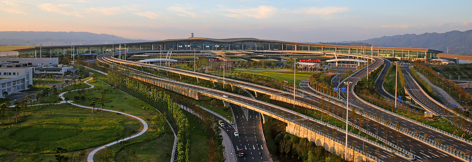 重庆江北机场 全景图片